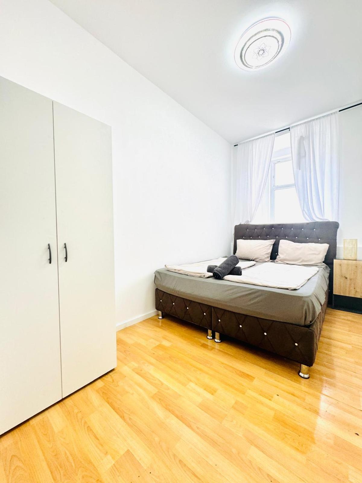 Comfy Rooms In A Shared Apt, 8Min To Rathausplatz Wien Exteriör bild