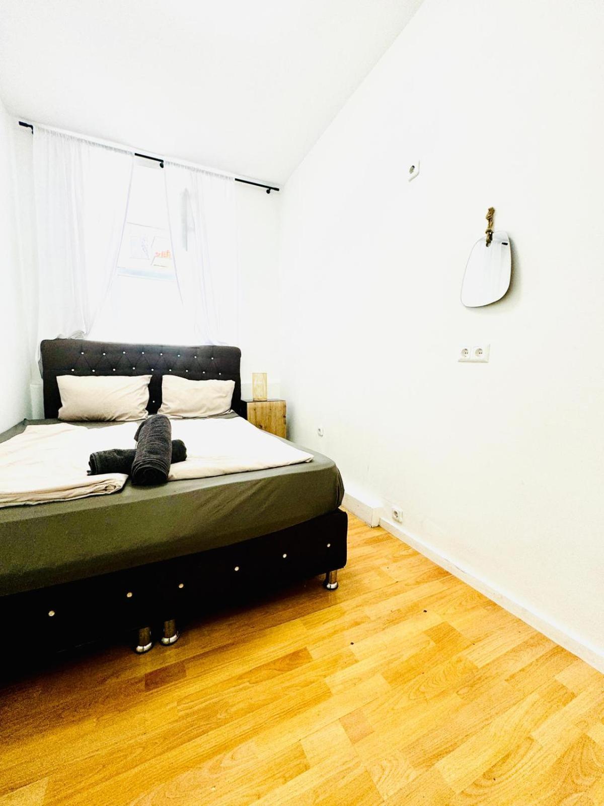 Comfy Rooms In A Shared Apt, 8Min To Rathausplatz Wien Exteriör bild