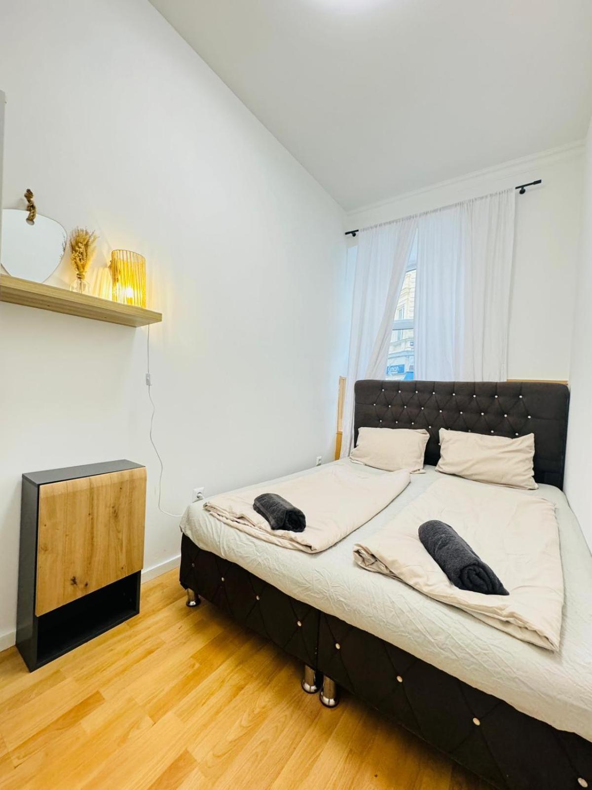 Comfy Rooms In A Shared Apt, 8Min To Rathausplatz Wien Exteriör bild