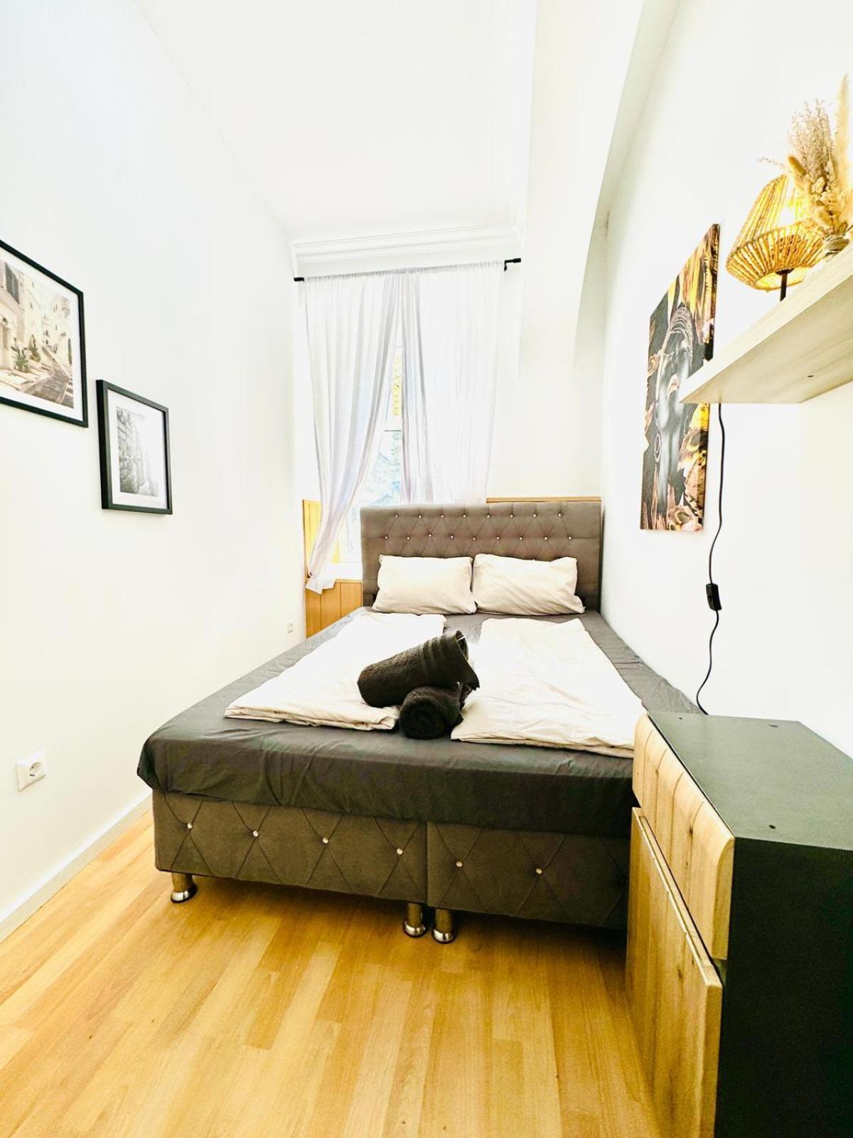 Comfy Rooms In A Shared Apt, 8Min To Rathausplatz Wien Exteriör bild