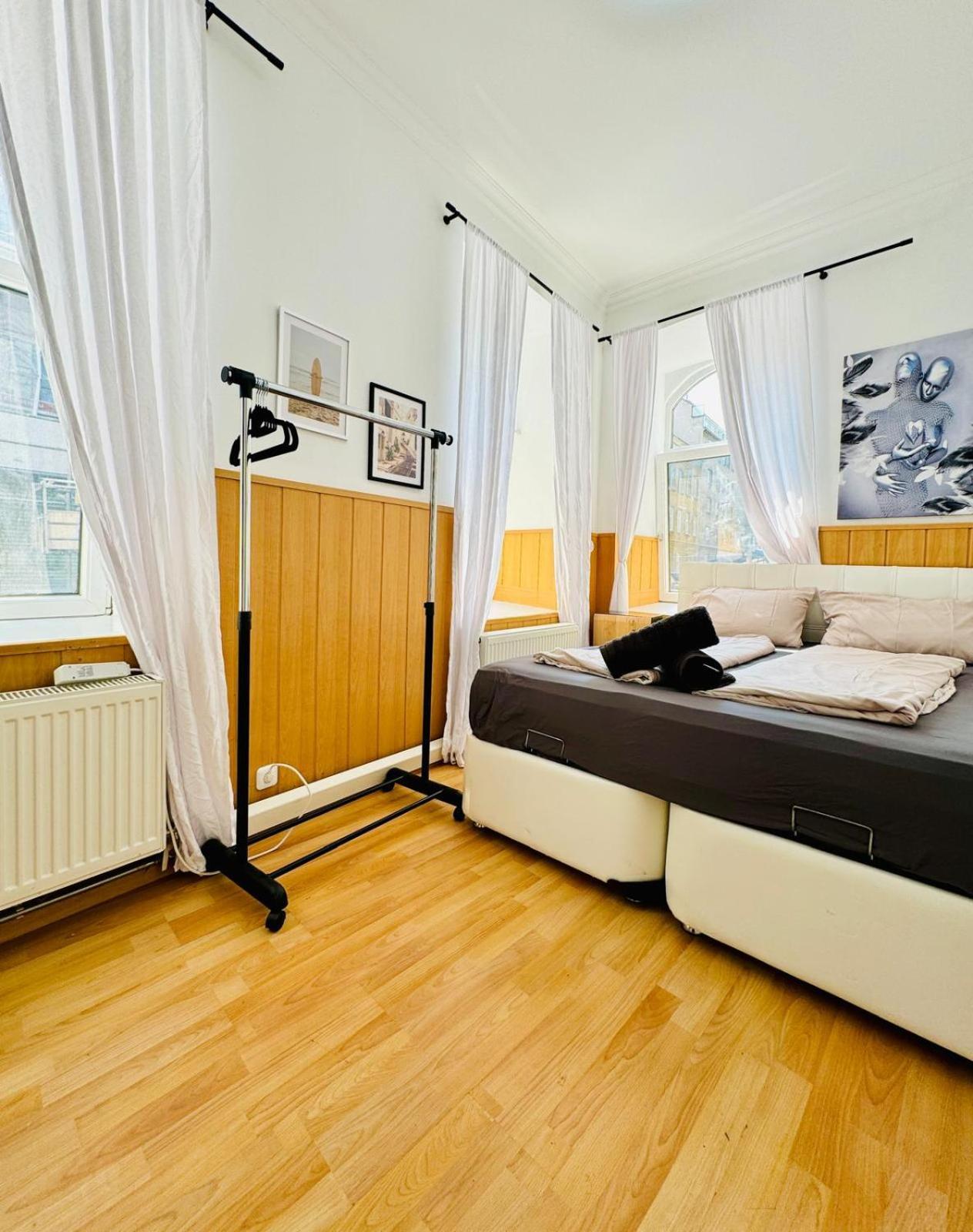 Comfy Rooms In A Shared Apt, 8Min To Rathausplatz Wien Exteriör bild